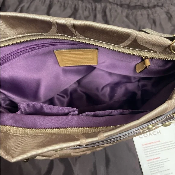 Brand New, Never Used Coach Carly Gold & Jacquard Signature “C” Hobo Bag - Picture 7 of 13